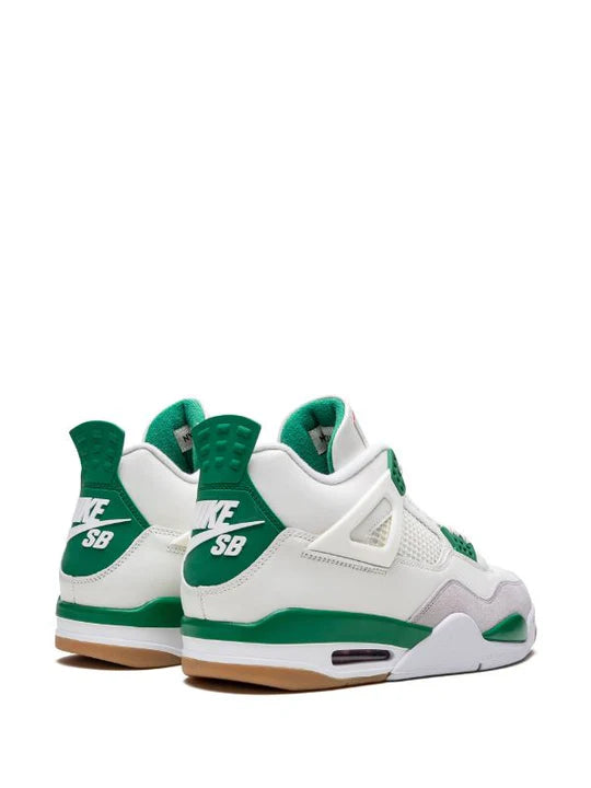 Air Jordan Retro 4 "SB Pine Green"