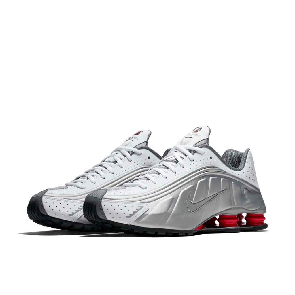 Nike Shox R4 “White & Comet Red”
