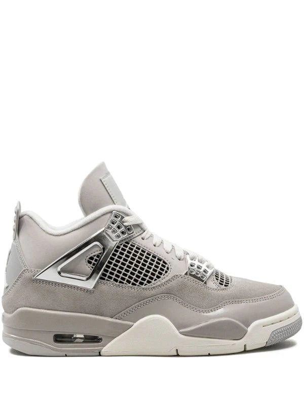 Air Jordan 4 "Frozen Moments”