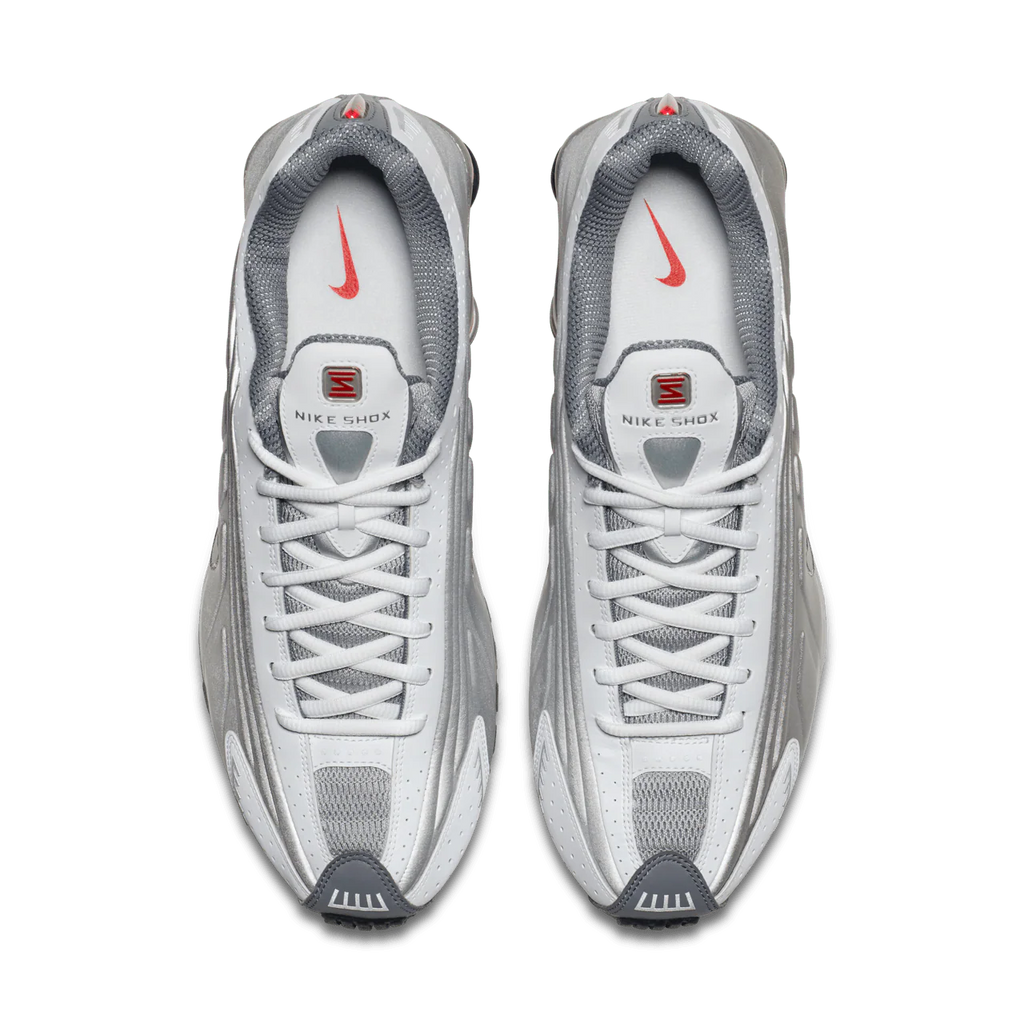 Nike Shox R4 “White & Comet Red”