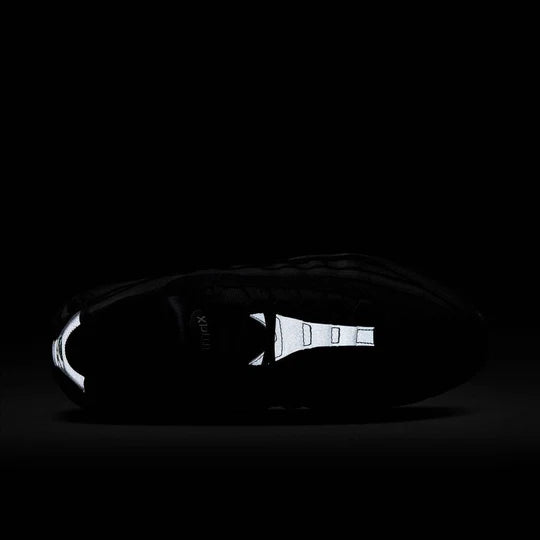 Nike Air Max 95 Essential